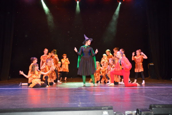 DunDress2015_1204
