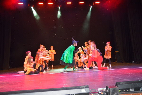 DunDress2015_1205