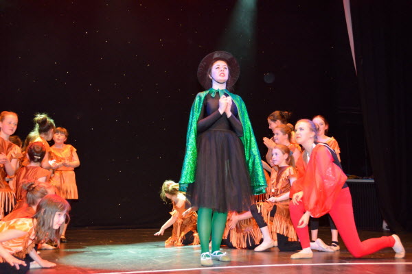 DunDress2015_1206
